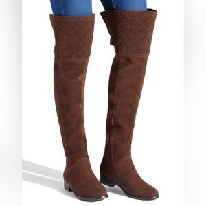 Shoe Dazzle l NWOT Brown Aveline Quilted Flat Over The Knee Faux Suede Boots 7.5